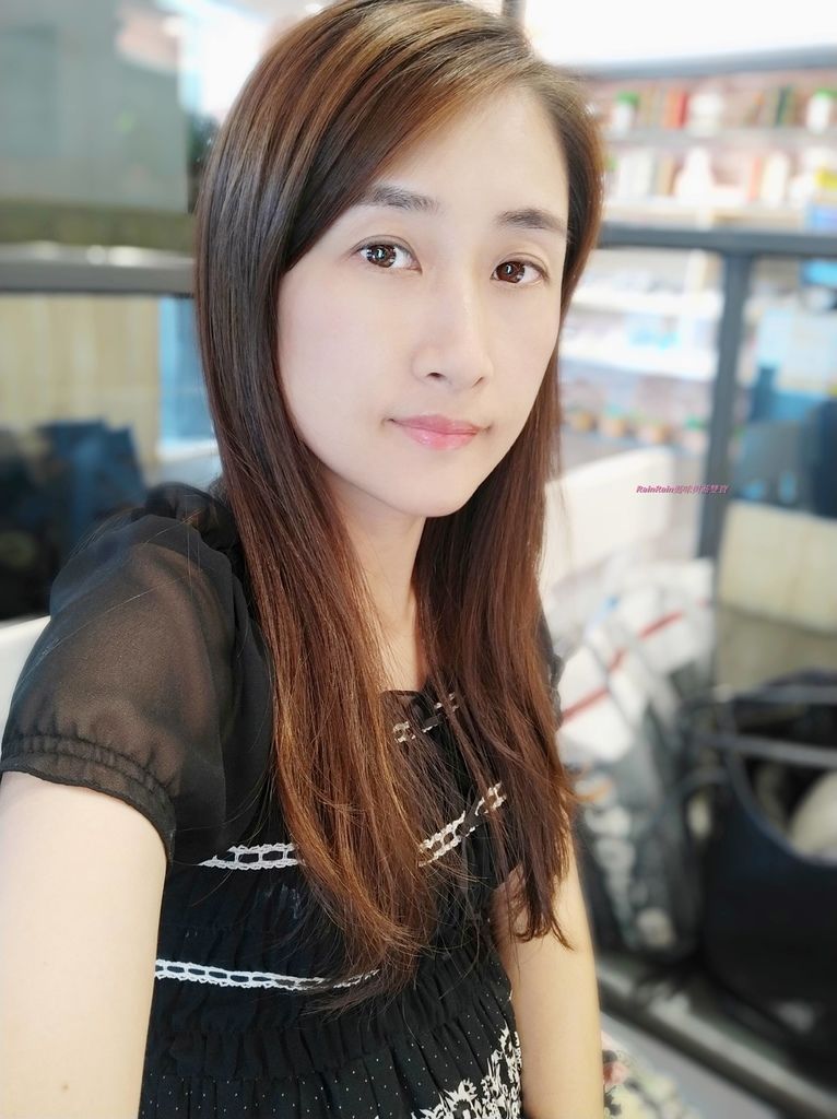 LANAMI唇油唇露19.jpg LANAMI唇油唇露19.jpg