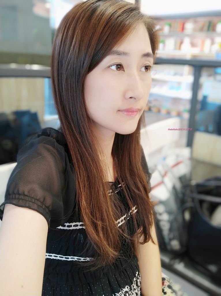 LANAMI唇油唇露20.jpg LANAMI唇油唇露20.jpg
