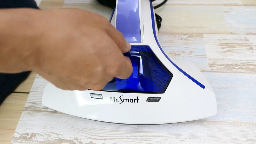 Mr.Smart小紫UV吸塵器10.jpg 試用