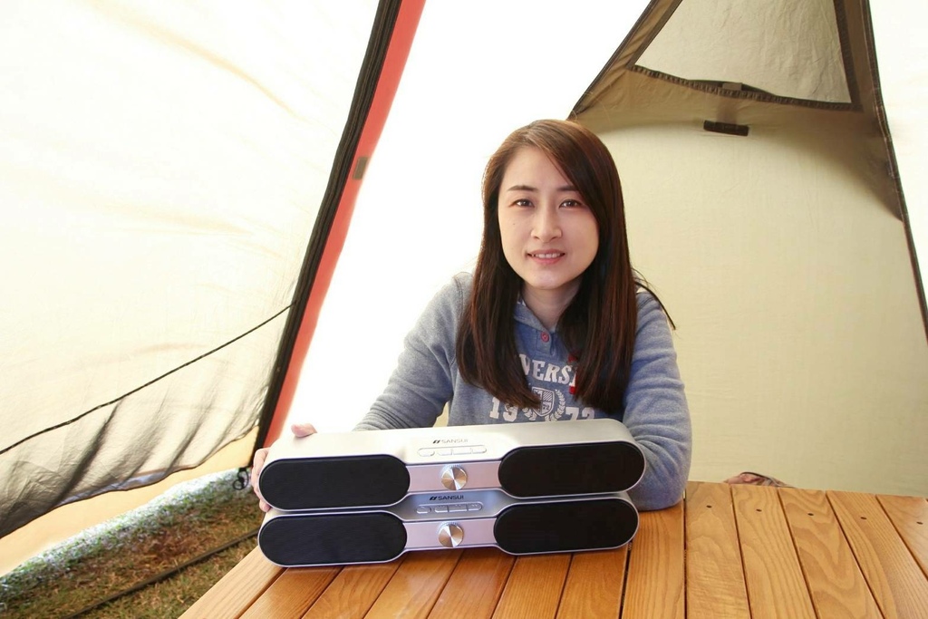 SANSUI山水TWS可携式无线蓝牙声霸 SN-R500 30.jpg