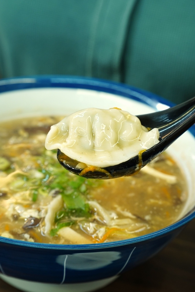 雲林土庫美食｜在地親友帶路，隱藏在土庫的庶民小吃｜粉腸肝連肉