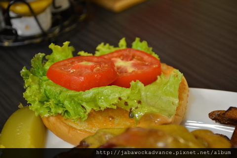 DSC_0093_resize.JPG DSC_0093_resize.JPG