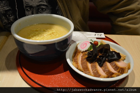 DSC_0002_resize.JPG DSC_0002_resize.JPG