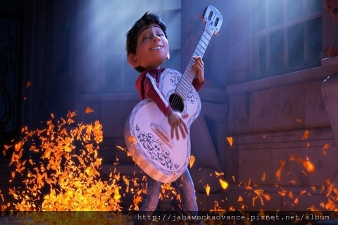 pixar-coco-guitar.jpg pixar-coco-guitar.jpg