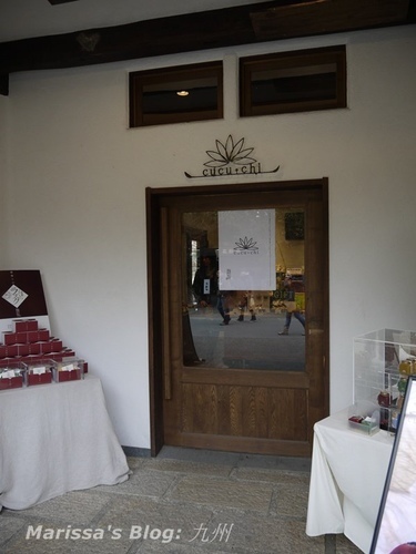 747500025_m 747500025_m