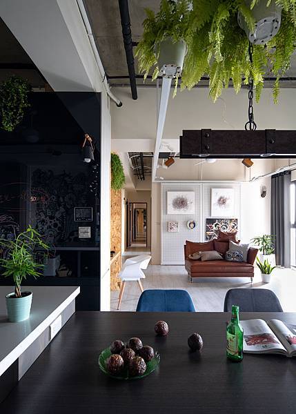 Interiors-03.jpg Interiors-03.jpg