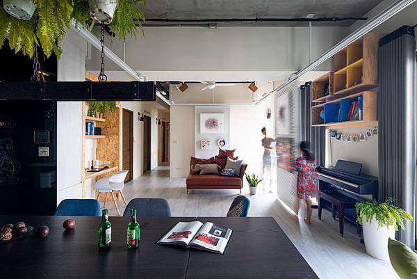 Interiors-12.jpg Interiors-12.jpg