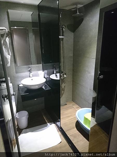 DSC_6382.JPG DSC_6382.JPG