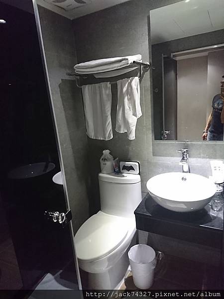 DSC_6383.JPG DSC_6383.JPG