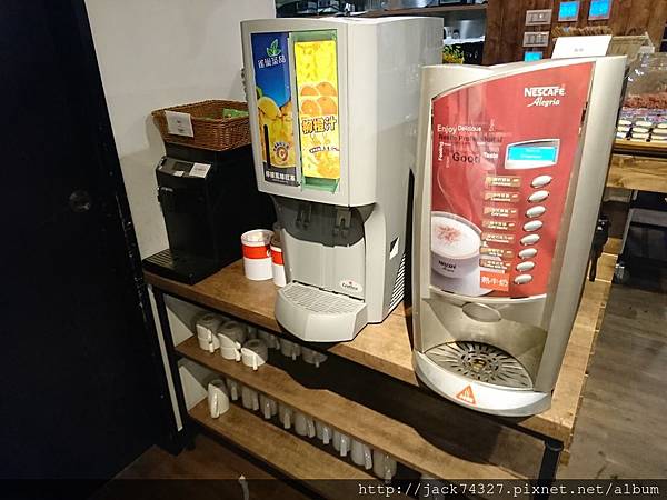 DSC_6425.JPG DSC_6425.JPG