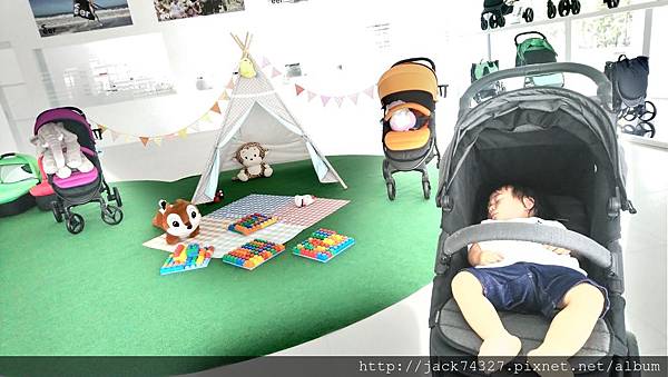 DSC_0047.JPG DSC_0047.JPG