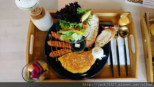 DSC_0326.JPG DSC_0326.JPG