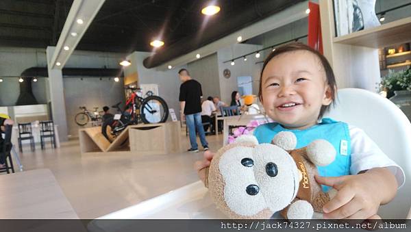 DSC_0405.JPG DSC_0405.JPG