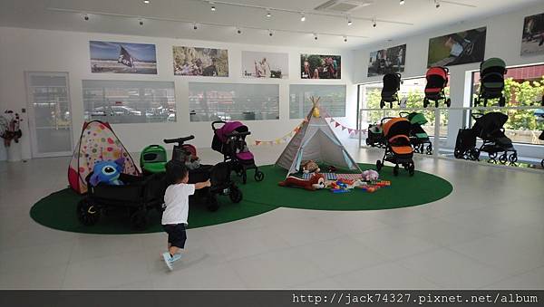 DSC_0415.JPG DSC_0415.JPG