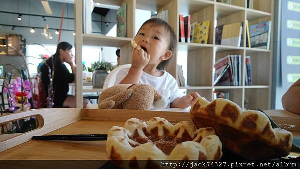 DSC_0482.JPG DSC_0482.JPG