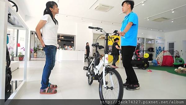 DSC_0528.JPG DSC_0528.JPG