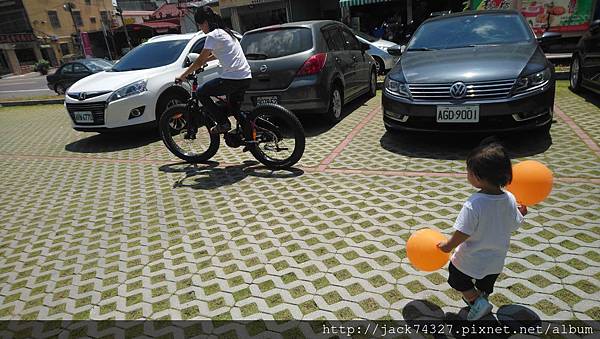 DSC_0541.JPG DSC_0541.JPG