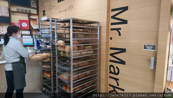 DSC_0833.JPG DSC_0833.JPG