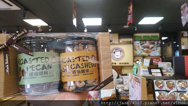 DSC_0835.JPG DSC_0835.JPG