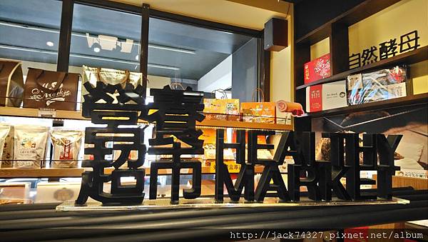 DSC_0853.JPG DSC_0853.JPG