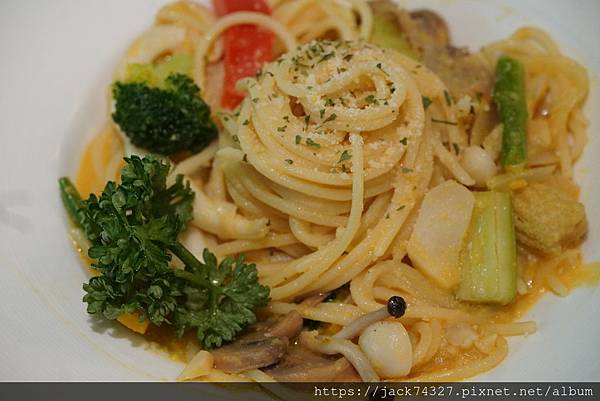 DSC01560.JPG DSC01560.JPG