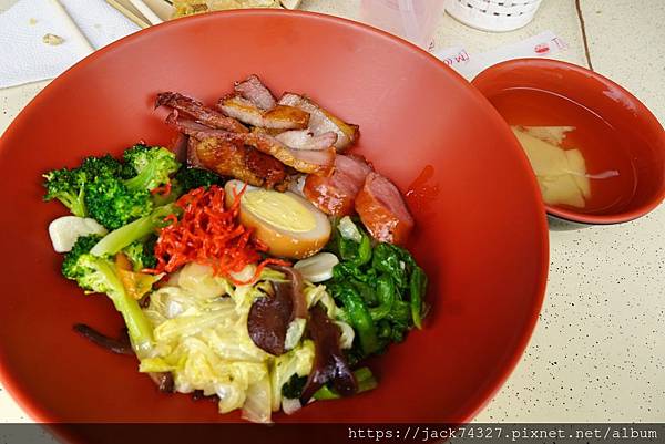 DSC00074.jpg DSC00074.jpg