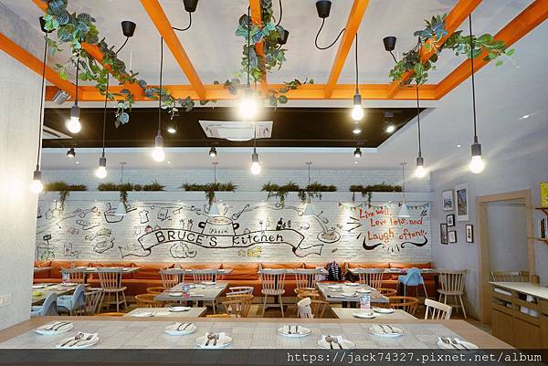 DSC01077.jpg DSC01077.jpg