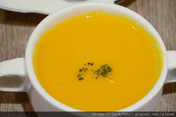 DSC01125.jpg DSC01125.jpg