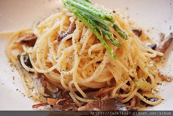 DSC06100.jpg DSC06100.jpg