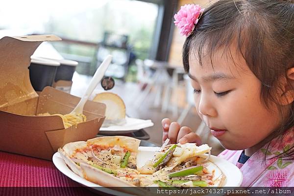 DSC04012.jpg DSC04012.jpg