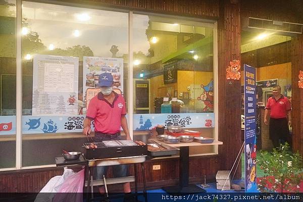 DSC03702.jpg DSC03702.jpg