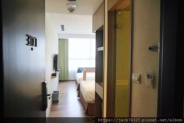 DSC05737.jpg DSC05737.jpg