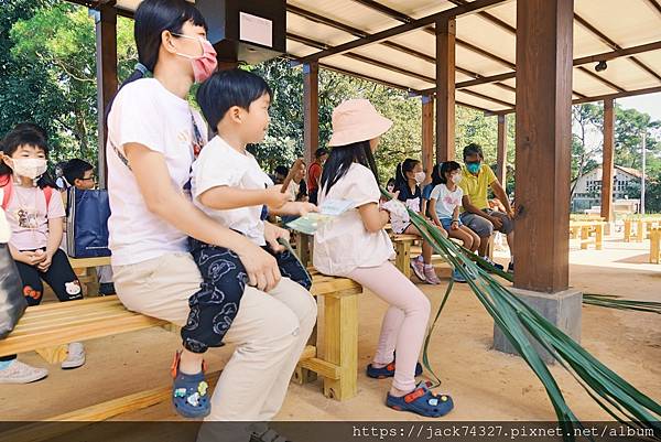 {桃園景點}埔心牧場最新萌萌村遊玩攻略，5米豚神、遊園小火車