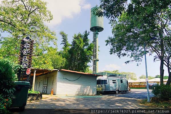 {桃園景點}埔心牧場最新萌萌村遊玩攻略，5米豚神、遊園小火車