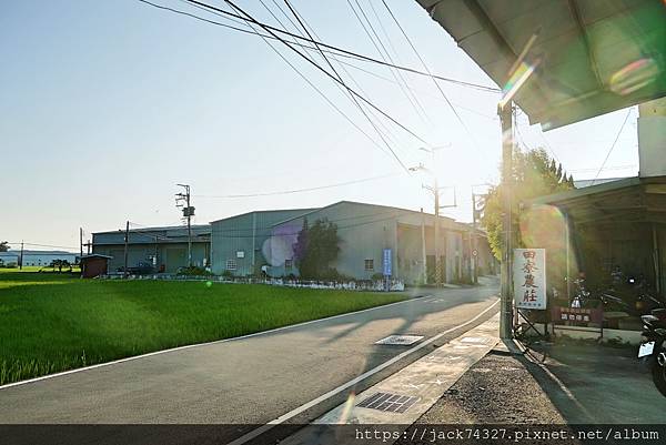 {台中美食}田寮農莊、台中南屯、寵物友善、景觀餐廳 {台中美食}田寮農莊、台中南屯、寵物友善、景觀餐廳