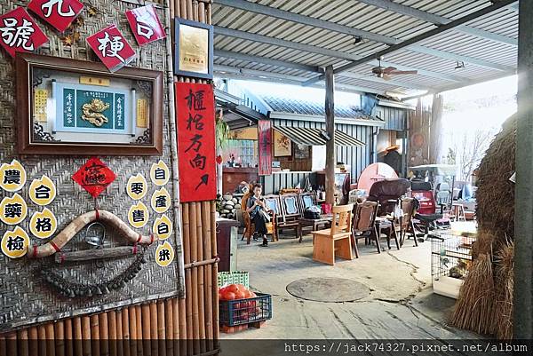 {台中美食}田寮農莊、台中南屯、寵物友善、景觀餐廳 {台中美食}田寮農莊、台中南屯、寵物友善、景觀餐廳