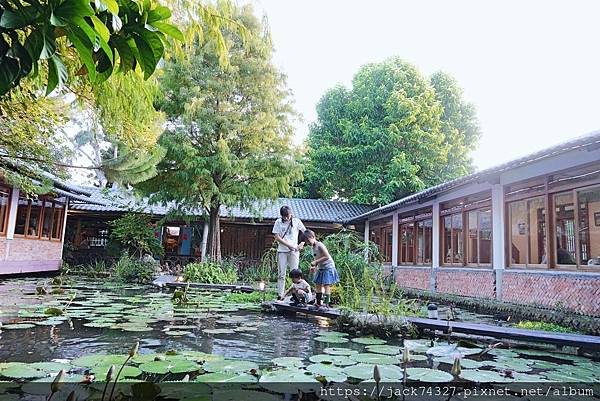 {台中美食}田寮農莊、台中南屯、寵物友善、景觀餐廳