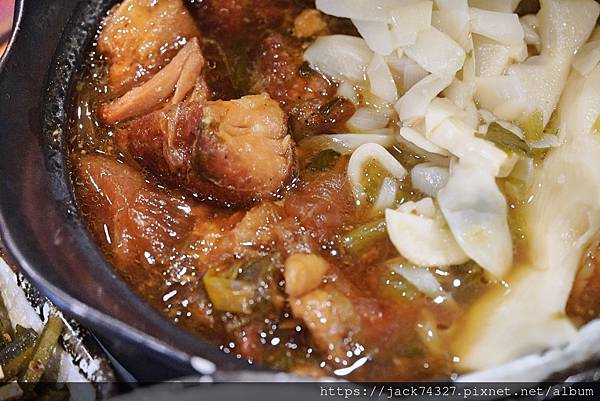 {台中美食}田寮農莊、台中南屯、寵物友善、景觀餐廳 {台中美食}田寮農莊、台中南屯、寵物友善、景觀餐廳