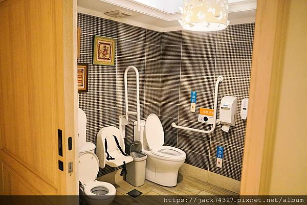 {台中美食}梨子咖啡