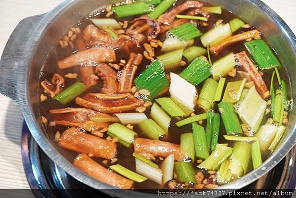 {}小伍手路鍋 母親節端午節聚餐火鍋239起白飯冰淇淋吃到飽 {}小伍手路鍋 母親節端午節聚餐火鍋239起白飯冰淇淋吃到飽