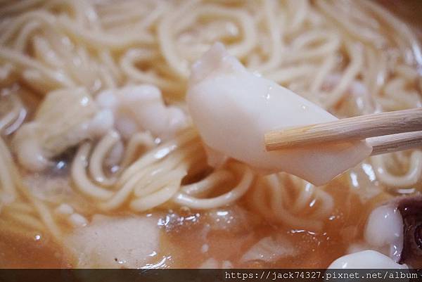 {雲林美食}怪人花枝鱔魚麵| {雲林美食}怪人花枝鱔魚麵|