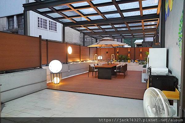 {苗栗住宿}南庄歡樂星球民宿,星球主題親子房境乾淨舒適,還有