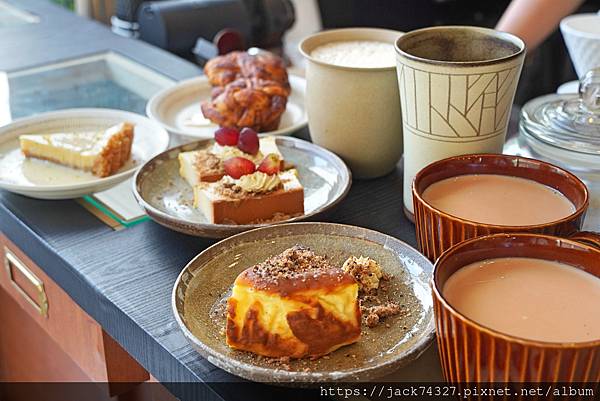 {台中美食}黑宿咖啡 Hei-Siou Café /悠閒靜謐 {台中美食}黑宿咖啡 Hei-Siou Café /悠閒靜謐