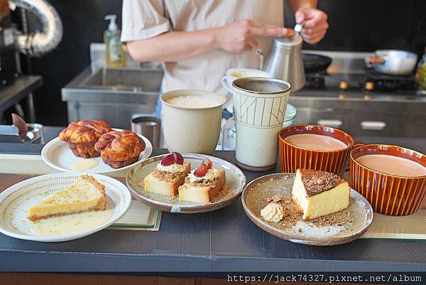 {台中美食}黑宿咖啡 Hei-Siou Café /悠閒靜謐 {台中美食}黑宿咖啡 Hei-Siou Café /悠閒靜謐