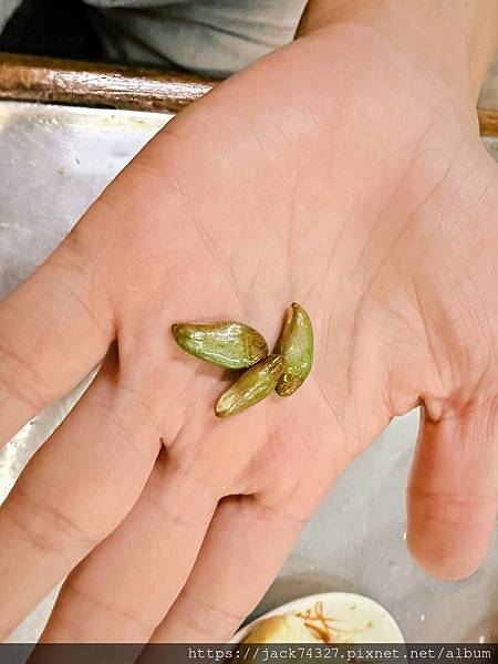 {澳門美食}路環漢記咖啡,隱身在廢棄船廠的神秘咖啡店,超推豬 {澳門美食}路環漢記咖啡,隱身在廢棄船廠的神秘咖啡店,超推豬