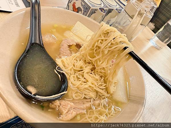 {澳門美食}路環碼頭麵館分店,路環必吃美食之一,超推清湯牛腩 {澳門美食}路環碼頭麵館分店,路環必吃美食之一,超推清湯牛腩