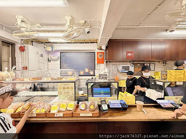 {澳門美食}安德魯餅店 路環本店,必買澳門第一名的澳門招牌葡 {澳門美食}安德魯餅店 路環本店,必買澳門第一名的澳門招牌葡