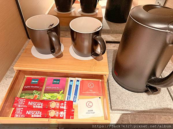 {澳門住宿}澳門葡京人LINE FRIENDS L'OCCI {澳門住宿}澳門葡京人LINE FRIENDS L'OCCI