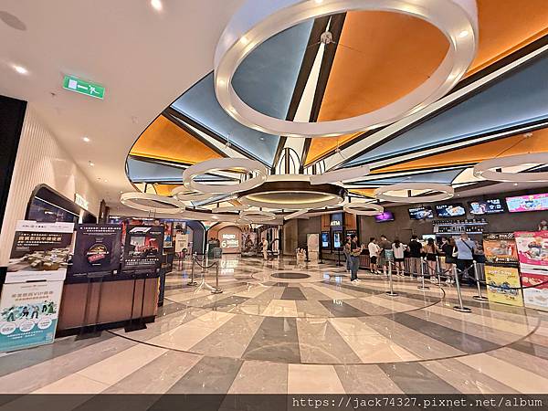 {澳門住宿}澳門葡京人LINE FRIENDS L'OCCI {澳門住宿}澳門葡京人LINE FRIENDS L'OCCI