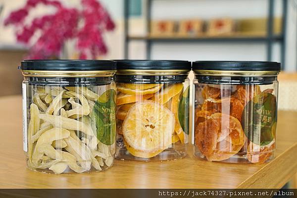 {桃園美食}Soyue層玥 千層酥燒菓子大溪伴手禮盒專賣店海 {桃園美食}Soyue層玥 千層酥燒菓子大溪伴手禮盒專賣店海